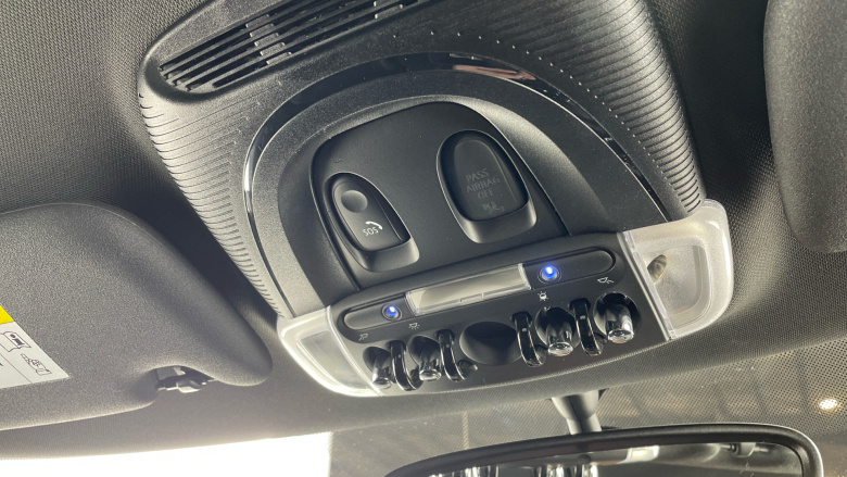 MINI Hatchback 2.0 Cooper S Sport 5dr Auto [Comfort/Nav Pack] Petrol Hatchback